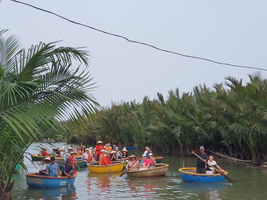 From Da Nang: Hoi An Old Town Tour, Night Market & Boat Ride - Dinner, the Hoai River, and a flower lantern
