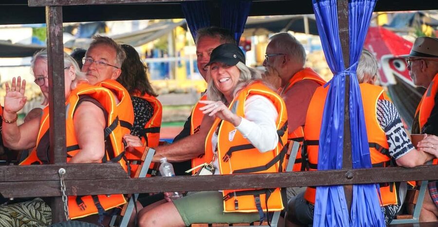 From HCM: Mekong Delta Floating Market 3 days exit Phu Quoc - The long journey from Can Tho to Rach Gia