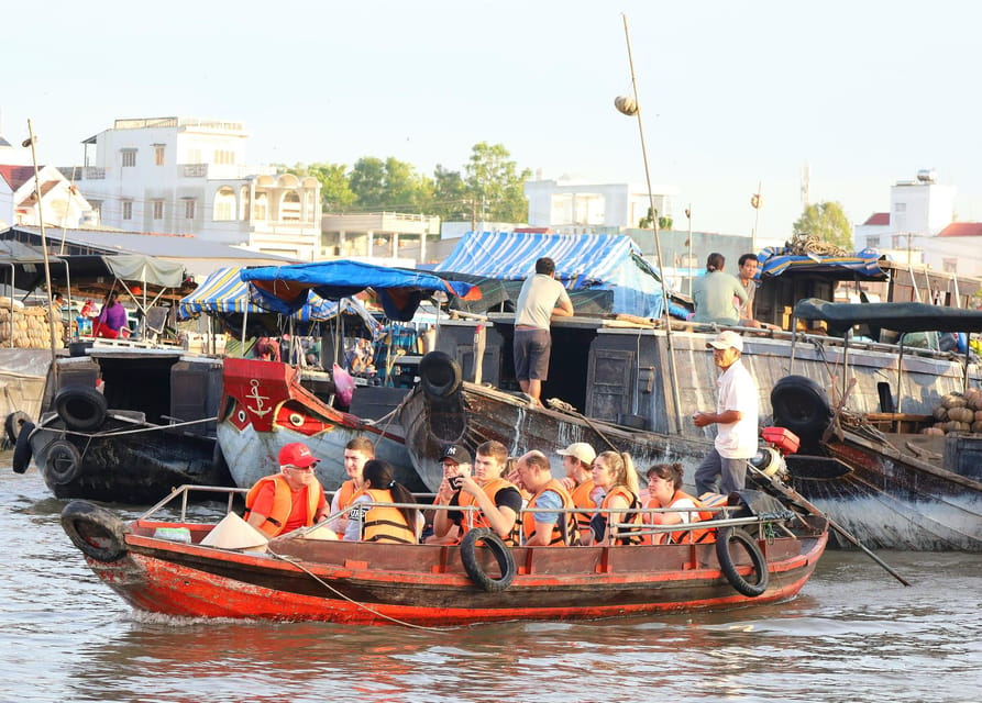 From Ho Chi Minh: Mekong &Cai Rang Floating Market 1 day - The rowing boat through the palm canal