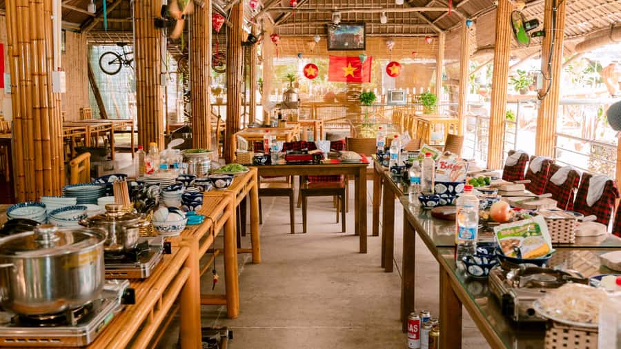 From Hoi An: Market Tour, Basket Boat Ride and Cooking Class - Morning or afternoon?