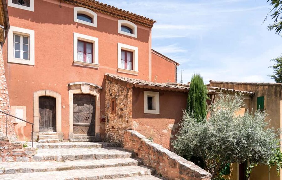 From Marseille: Luberon Market & Villages Full-Day Tour - The day at a glance