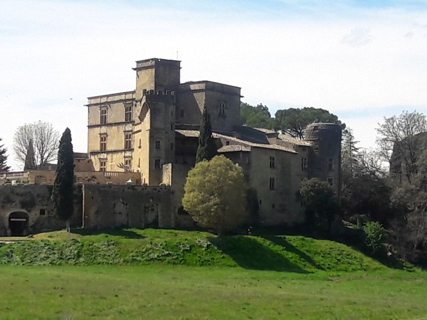 From Marseille: Luberon Market & Villages Full-Day Tour - Apt on Saturday, Ansouis on Sunday