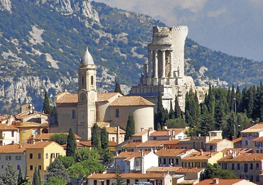From Nice: Full-Day Italian Market, Menton, & La Turbie Tour - Why this route works from Nice