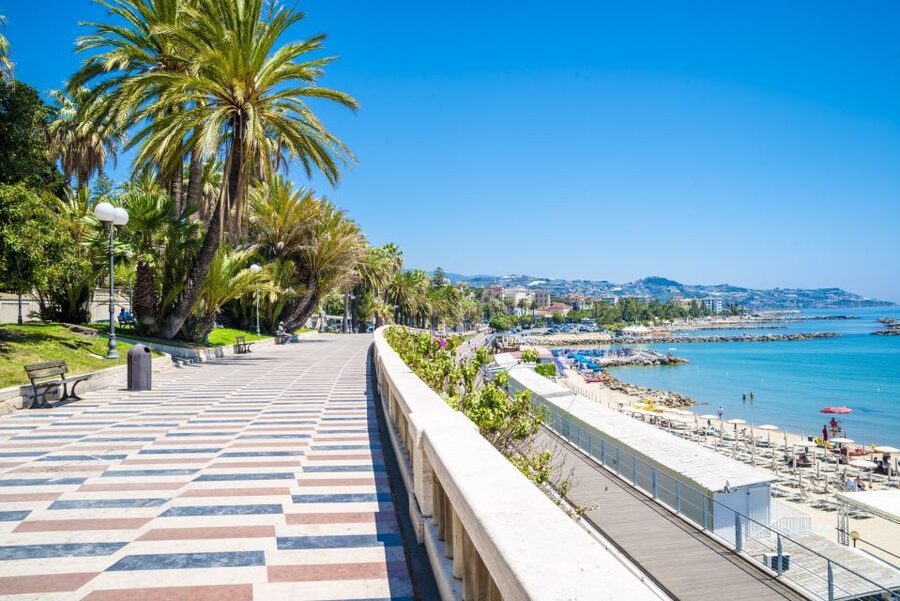 From Nice: Full-Day Italian Market, Menton, & La Turbie Tour - Sanremo: shopping, market food, and a timing issue