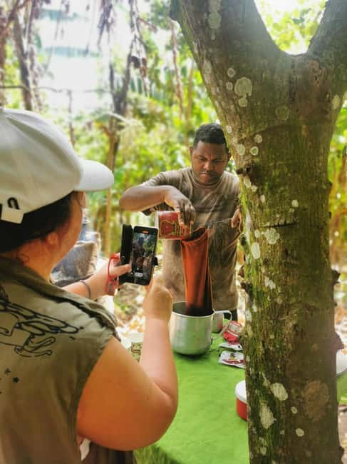 From Puerto Plata Priv: Cocoa, Coffee, Cigars & Local Market - Santiago’s Market, Cathedral, and Monument