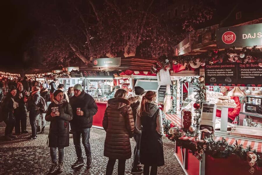 From Vienna: Bratislava Christmas Markets Guided Tour - Key points to know before booking