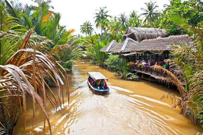 Full-Day in Mekong Delta Floating Market and Local Private Tour - Leaving Ho Chi Minh City for Can Tho