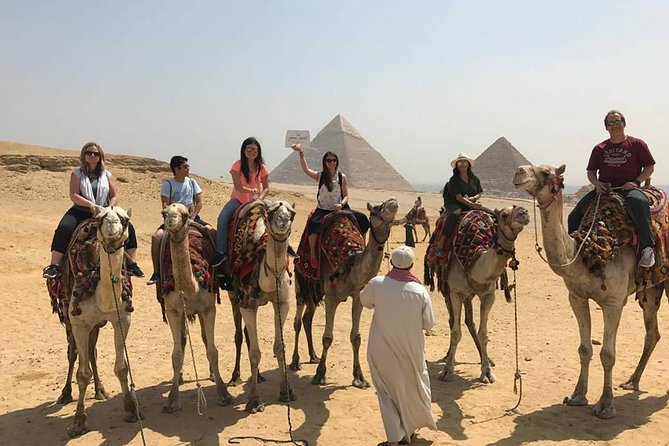 Full-day tour Giza pyramids and Egyptian Museum and bazaar, camel ride, Lunch - The Valley Temple and Great Sphinx