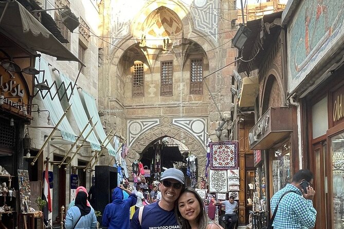 Full Day Tour to Royal Mummies, Giza pyramids, Sphinx and Bazaar - Lunch after the pyramids