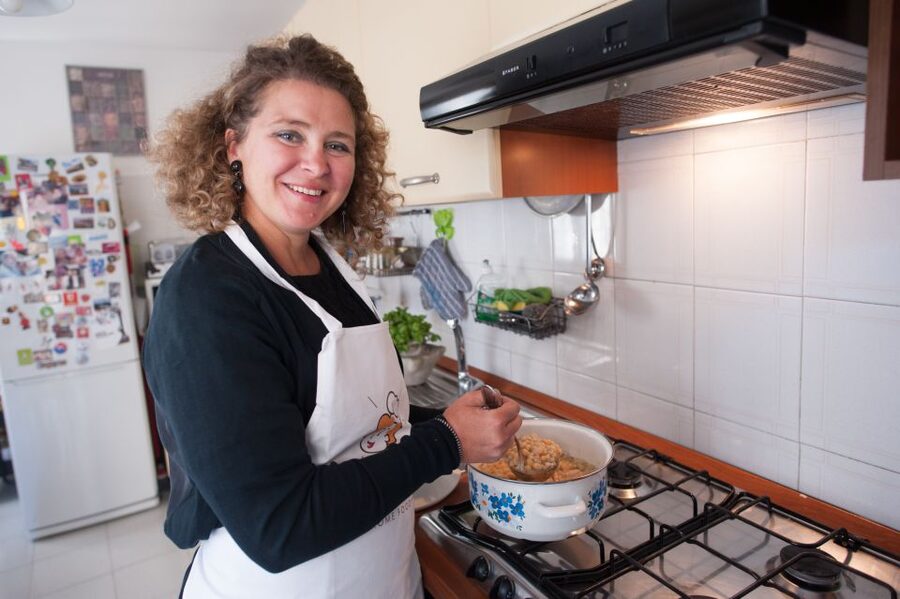Genoa: Market and Cooking Class at a Local's home - Agatha’s Historic Home and the Personal Side of Genoa