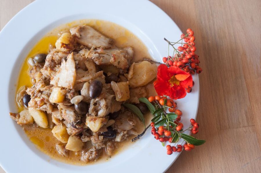 Genoa: Market & Lunch/Dinner at a Local's Home - Key points to know before booking