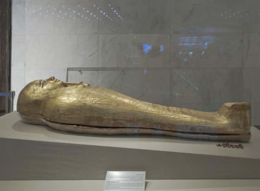 Giza: Pyramids, Museum of Civilization and Old Cairo, Bazaar - Who should book this experience?