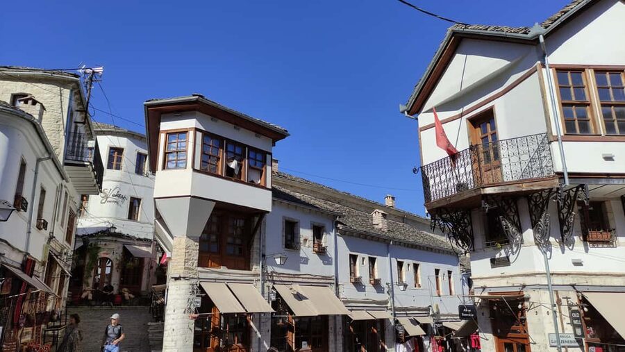 Gjirokaster: Old Bazaar and Castle Private Walking Tour - Who should book this Gjirokastër walk?