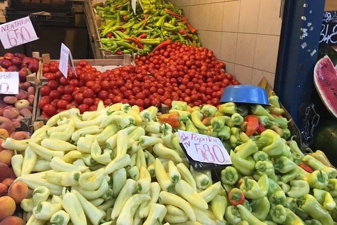 Gourmet Market Walk at the Great Market Hall of Budapest - Meeting the local guides