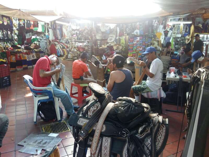 Guadalajara: Culture, Architecture, and Market Walking Tour - Teatro Degollado, a quick look at Guadalajara’s grand style