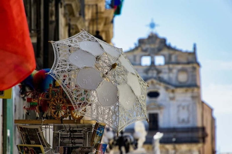 Guided tour of Ortigia with Fish Street Food at the market - Piazza Duomo and Syracuse Cathedral
