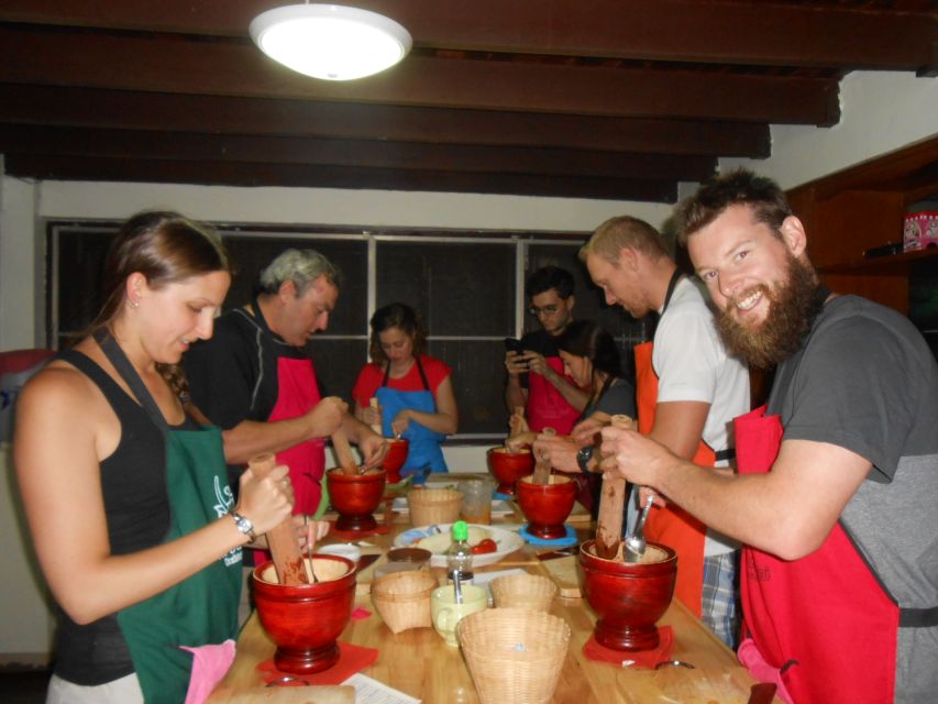 Half-Day Cooking Class with Market Tour - Cooking in the home sweet home