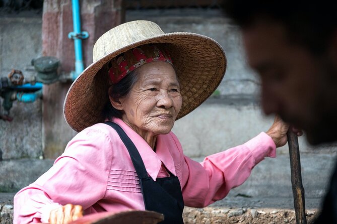 Half Day Railway Market and Damnoen saduak Floating Market tour - Leaving Bangkok at 6:30 a.m.