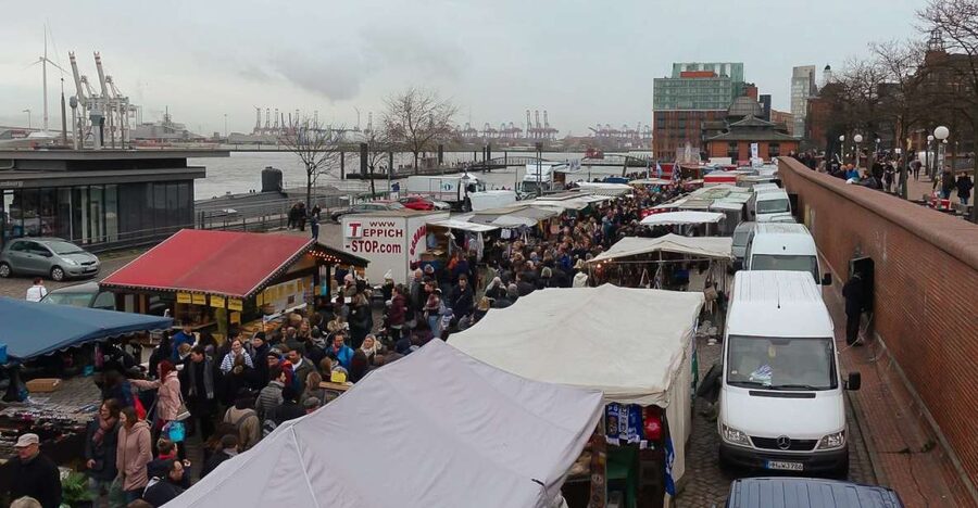 Hamburg: Reeperbahn, Port, & Fish Market Morning Tour - Who gets the most from this tour