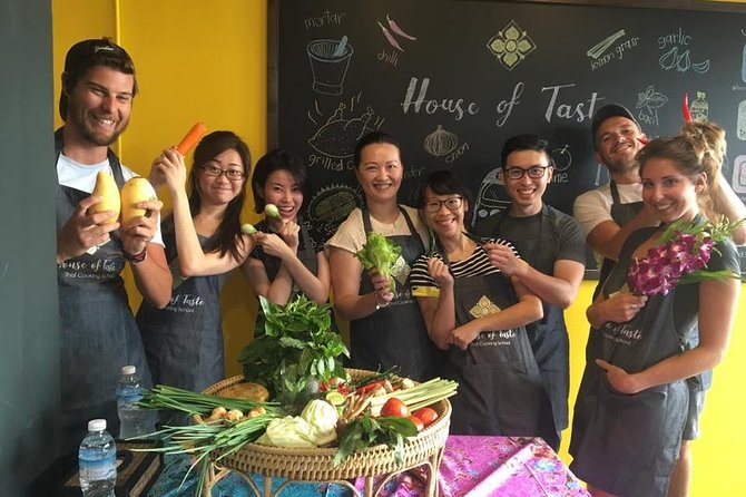 Hands on Thai Cooking Class and Market Tour - Key details to know before booking