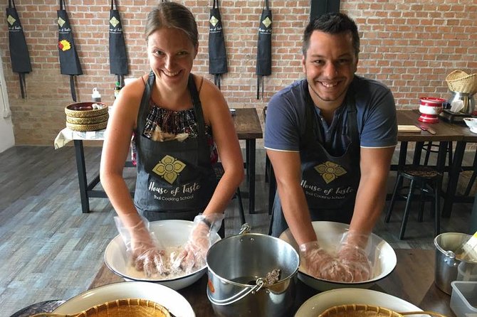 Hands on Thai Cooking Class and Market Tour - The morning route begins at Asok market