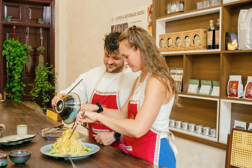 Hanoi Cooking Class: Market Tour, Free Recipe & Beverages - Meeting the chefs: Cherry, Mango, Jesse, and Ryan