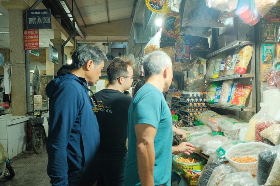 Hanoi Cooking Class: Market Tour, Free Recipe & Beverages - Homemade wine, tea, and the social side of the meal