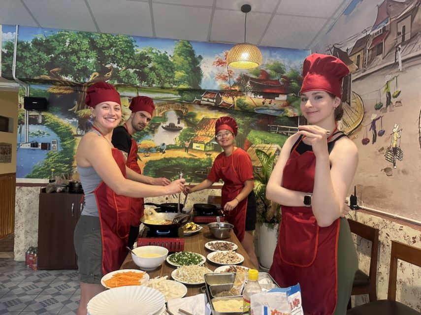 Hanoi: Old Quarter Market Tour and Cooking Class with Meal - Meeting at Hoang’s Restaurant in the Old Quarter