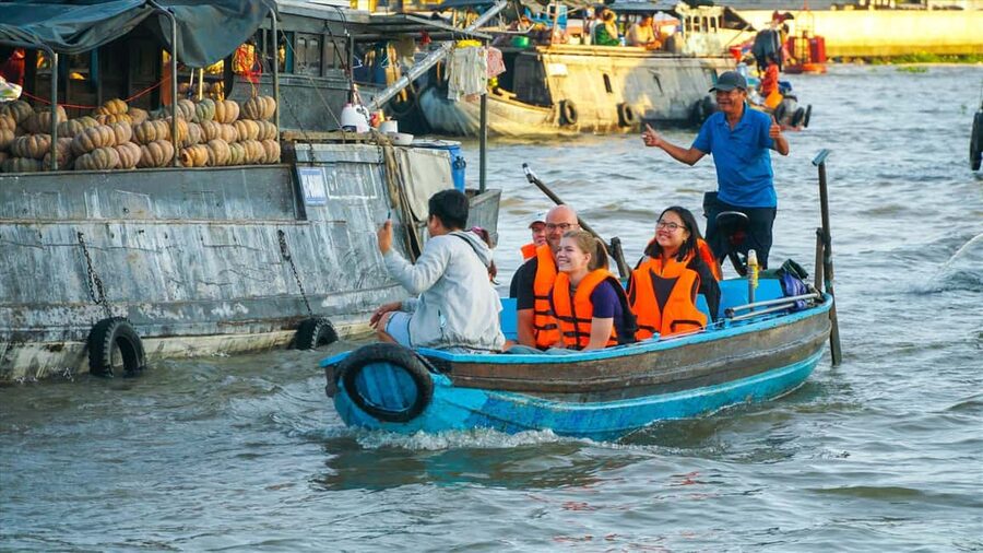 HCMC: Mekong Delta 2-Days My Tho–Ben Tre & Cai Rang Market - Thoi Son Island, fruit, tea, and folk music