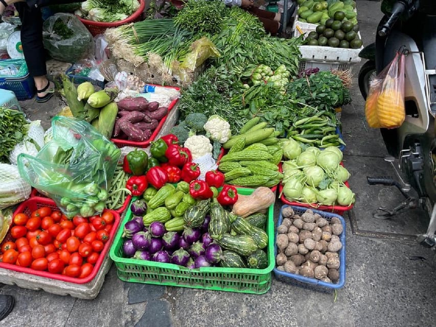 HCMc:Vietnamese Cooking Class with Local market tour & Meal - Timing, packing, and small practical details