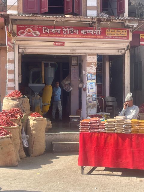 Heritage Walk, Local Markets & Food Tasting - Non Touristy - Starting near Jagdish Temple