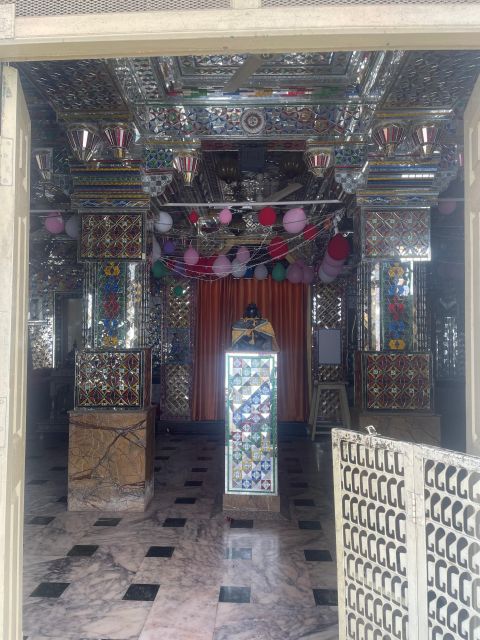 Heritage Walk, Local Markets & Food Tasting - Non Touristy - Rao Ji ka Hata Road and the first food stops