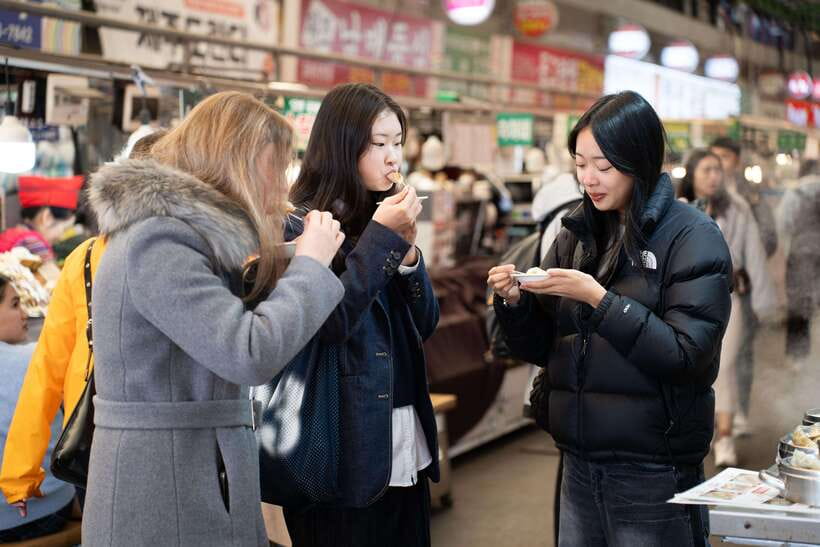 Hidden Stories & Flavors: Traditional Market Food Tour - Entering Gwangjang Market From Jongno 5-ga