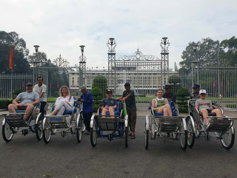 Ho Chi Minh: Authentic Market Cyclo Tour without Tour guide - What the $30 price really includes