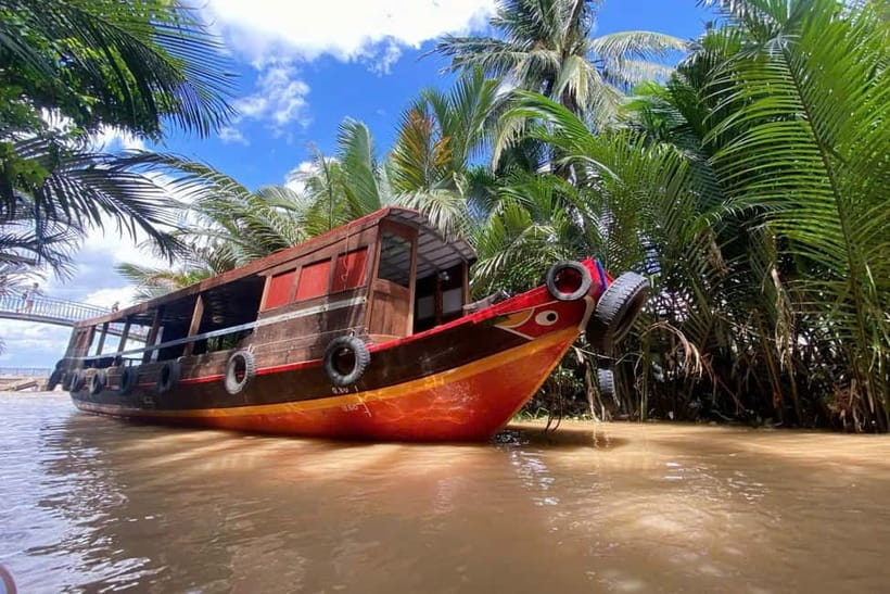 Ho Chi Minh City: 2-Day Mekong Delta & Floating Market Tour - My Tho and the first boat ride