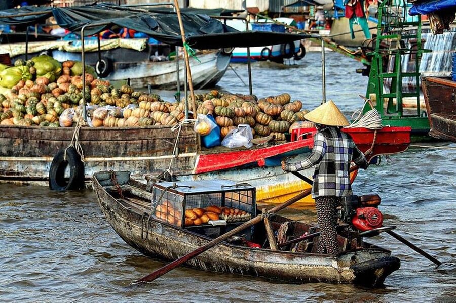 Ho Chi Minh: Group Cai Rang Floating Market 1 Day Tour - Lunch with Son Islet’s flying menu