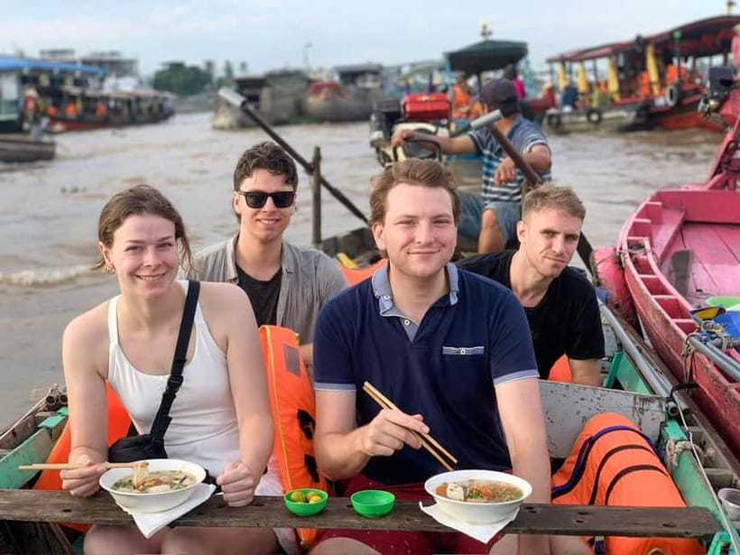 Ho Chi Minh: Group Cai Rang Floating Market 1 Day Tour - Breakfast among the boats at Cai Rang