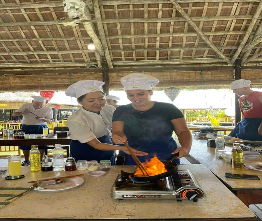 Hoi An: Bay Mau Cooking Class w/ Market & Basket Boat Option - The Rice Techniques Are the Best Part