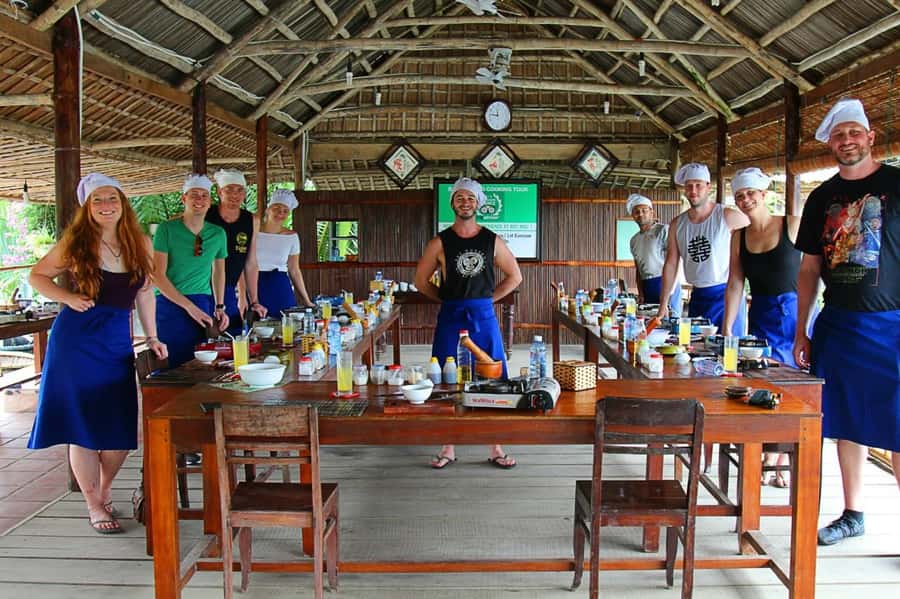 Hoi An: Bay Mau Cooking Class w/ Market & Basket Boat Option - The Chefs Make the Difference