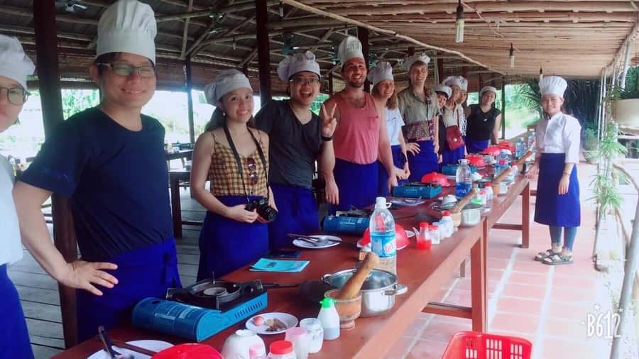 Hoi An: Bay Mau Cooking Class w/ Market & Basket Boat Option - Start at the Market, If You Can
