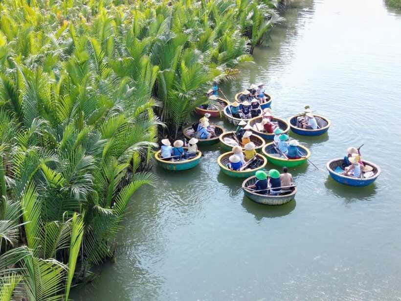 Hoi An: Cooking Class, Crab Fishing-Basket Boat, Market Tour - Crab fishing: fun, but keep expectations modest