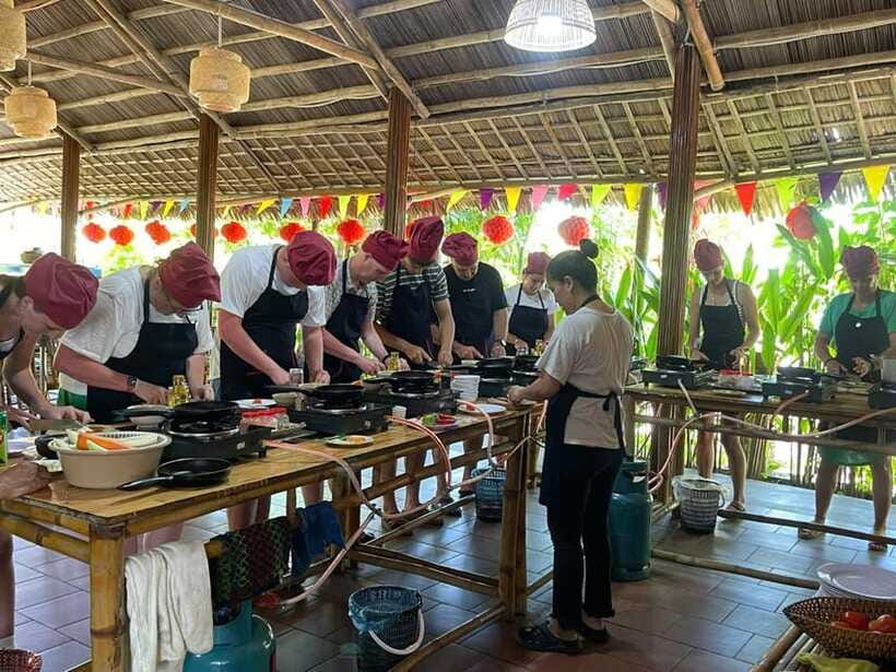 Hoi An: Cooking Class, Crab Fishing-Basket Boat, Market Tour - The cooking class is the main event