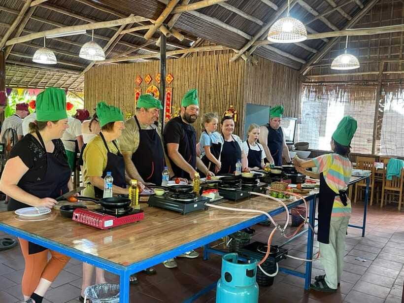 Hoi An: Cooking Class, Crab Fishing-Basket Boat, Market Tour - Should you book the Cam Thanh cooking and boat tour?