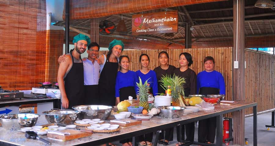 Hoi An Cooking Class With Market and Bamboo Basket Boat Tour - Key details before you book