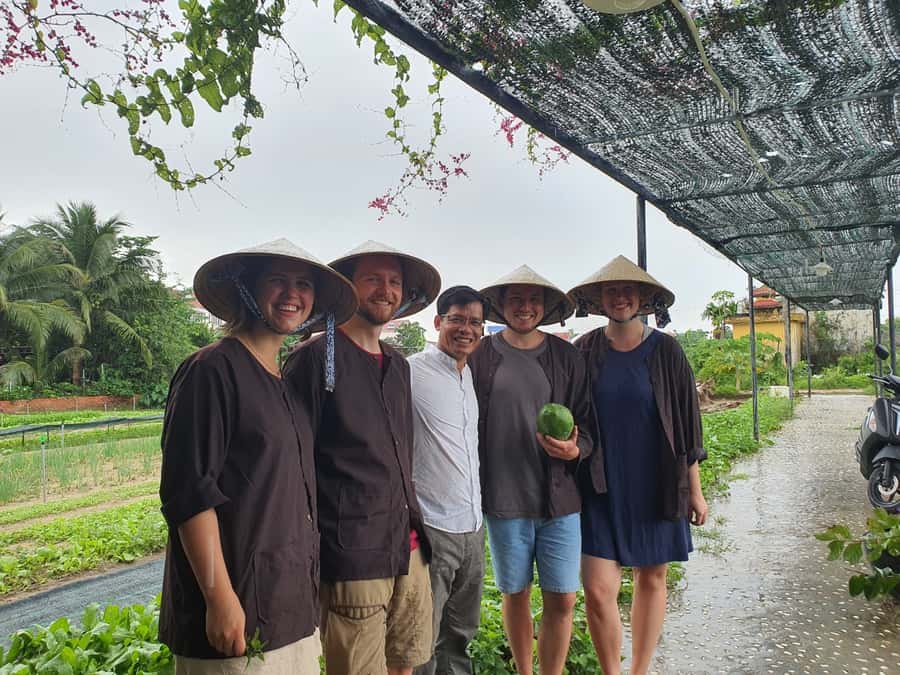 Hoi An Cooking Class With Market and Bamboo Basket Boat Tour - Why this Hoi An food tour works so well