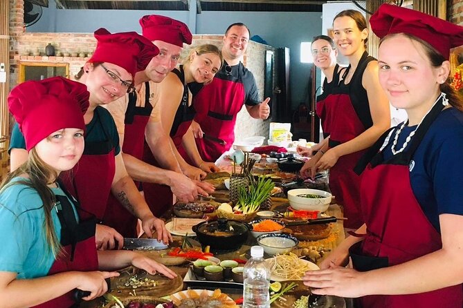 Hoi An Local Market and Vegetable Village Cooking Class - Who should book this Hoi An cooking class?