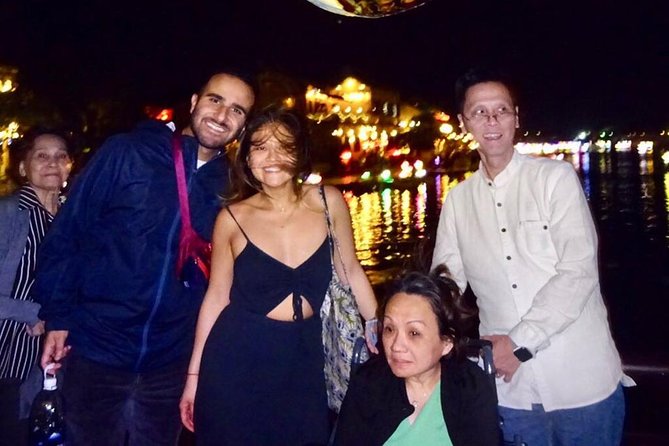 Hoi An Night Market with Hoi an walking Tour , Colourful Lanterns, Boat Ride - The 3 p.m. pickup from Da Nang