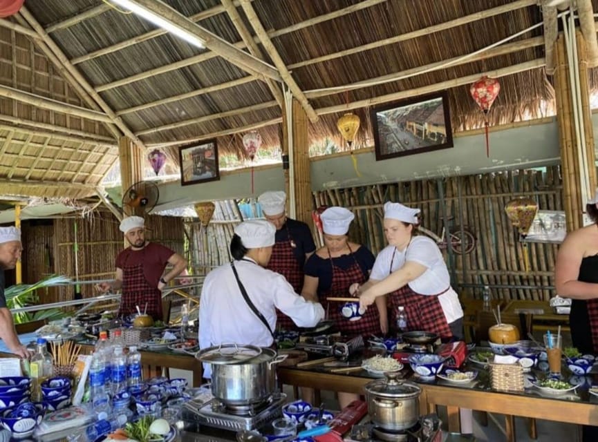 Hoi An : Vegan Cooking Class - Market & Coconut Basket Boat - Morning or afternoon: which departure suits you?