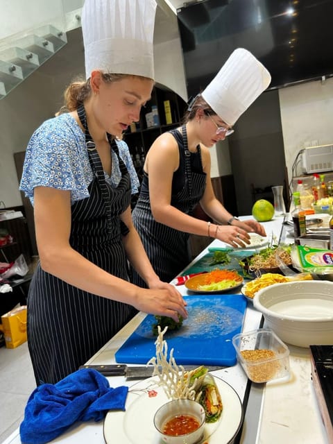 Hoi An:Vegetarian Cooking Class & Explore Market wChef Thanh - A welcome drink and a short pause before cooking