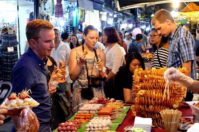 HoiAn Walking Tours Night market, Colourful Lanterns, Boat Ride - Timing, Pickup, and the Meeting Point